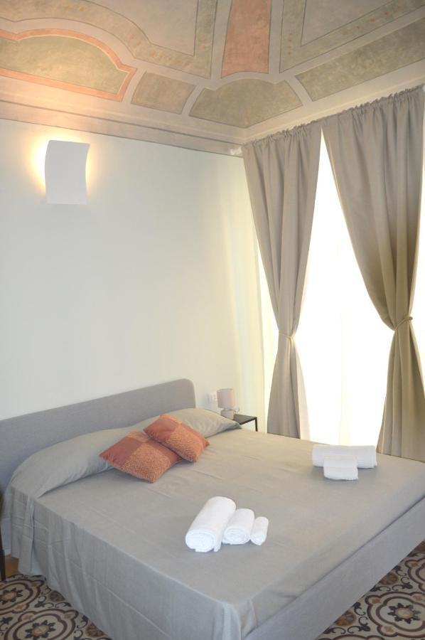 Domus Maqueda Bed and Breakfast Palermo Eksteriør billede