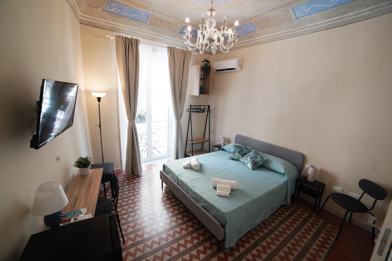 Domus Maqueda Bed and Breakfast Palermo Eksteriør billede